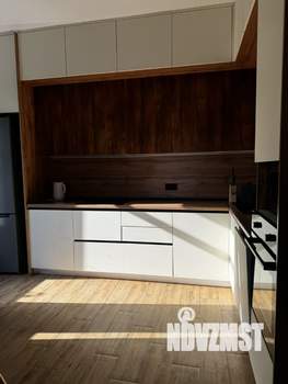 Дом 200м², 2-этажный, посуточно,