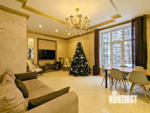 Дом 400м², 3-этажный, посуточно,