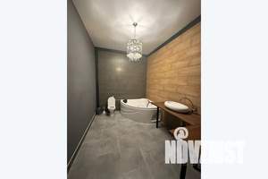 Дом 600м², 3-этажный, посуточно,