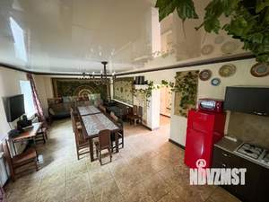 Дом 186м², 2-этажный, посуточно,