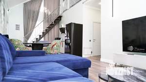 Дом 102м², 2-этажный, на длительный срок,