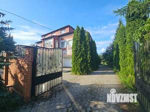 Дом 480м², 3-этажный, посуточно,