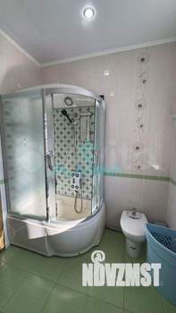 Таунхаус 180м², 3-этажный, на длительный срок,