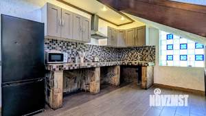 Дом 250м², 2-этажный, посуточно,