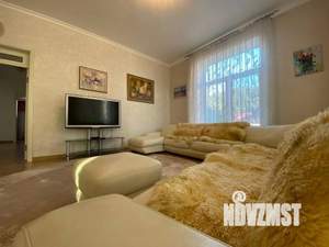 Дом 220м², 2-этажный, на длительный срок,