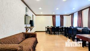 Дом 300м², 2-этажный, посуточно,