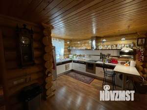 Дом 200м², 2-этажный, посуточно,