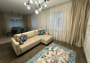 Дом 128м², 2-этажный, на длительный срок,