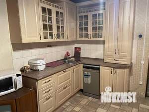 Дом 200м², 2-этажный, на длительный срок,