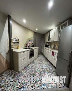 Дом 200м², 2-этажный, посуточно,