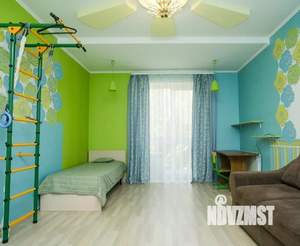 Коттедж 300м², 2-этажный, на длительный срок,