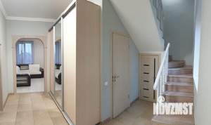 Дом 240м², 3-этажный, посуточно,