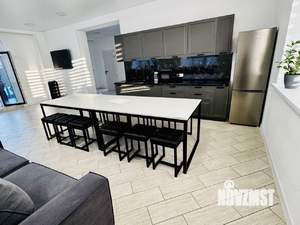 Дом 238м², 2-этажный, посуточно,