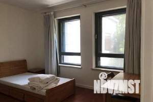 Дом 120м², 2-этажный, на длительный срок,