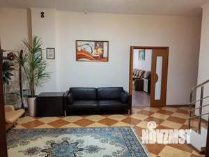 Дом 600м², 3-этажный, посуточно,