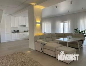 Дом 200м², 2-этажный, посуточно,