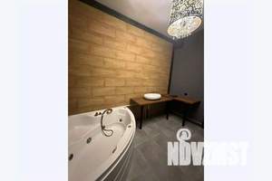 Дом 600м², 3-этажный, посуточно,