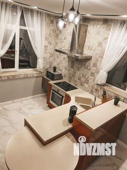 Дом 253м², 3-этажный, посуточно,