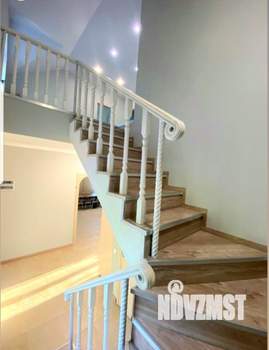 Дом 240м², 3-этажный, посуточно,