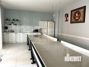 Дом 215м², 2-этажный, посуточно,