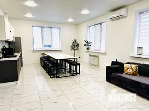 Дом 235м², 2-этажный, посуточно,