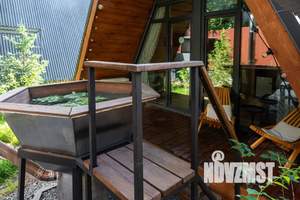 Дом 35м², 2-этажный, посуточно,