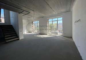 Дом 135м², 2-этажный, участок 4 сот.