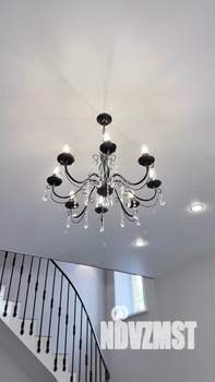 Коттедж 105м², 2-этажный, участок 6 сот.