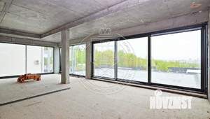 Дом 480м², 3-этажный, участок 6 сот.