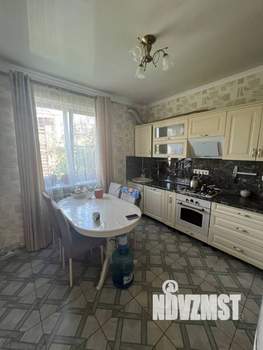 Дом 243м², 2-этажный, участок 6 сот.