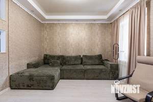 Дом 189м², 2-этажный, участок 5 сот.