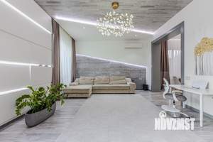 Дом 271м², 2-этажный, участок 8 сот.