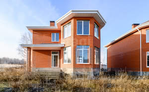 Дом 252м², 3-этажный, участок 5 сот.