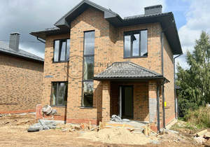 Дом 135м², 2-этажный, участок 8 сот.