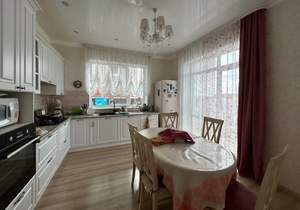 Дом 156м², 2-этажный, участок 6 сот.