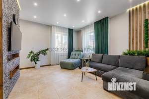 Дом 130м², 2-этажный, участок 5 сот.