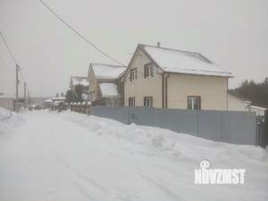 Дом 82м², 2-этажный, участок 4 сот.