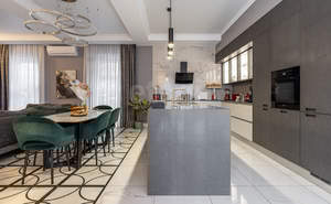 Дом 265м², 2-этажный, участок 4 сот.