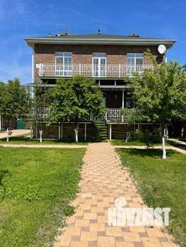 Дом 249м², 3-этажный, участок 10 сот.