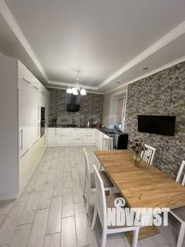 Дом 131м², 2-этажный, участок 5 сот.