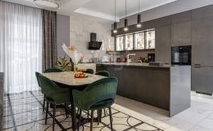 Дом 265м², 2-этажный, участок 4 сот.