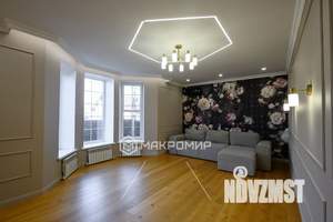 Коттедж 169м², 3-этажный, участок 6 сот.