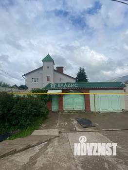 Дом 315м², 3-этажный, участок 10 сот.