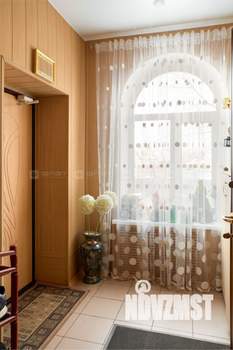 Дом 230м², 2-этажный, участок 5 сот.