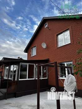 Дом 227м², 2-этажный, участок 8 сот.