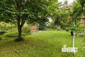 Дом 933м², 3-этажный, участок 33 сот.