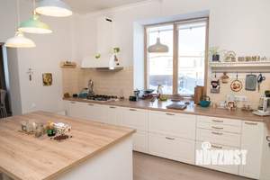 Дом 377м², 2-этажный, участок 12 сот.