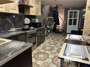 Дом 212м², 2-этажный, участок 7 сот.