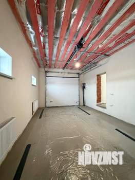 Коттедж 212м², 2-этажный, участок 8 сот.