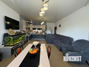 Дом 148м², 2-этажный, участок 10 сот.